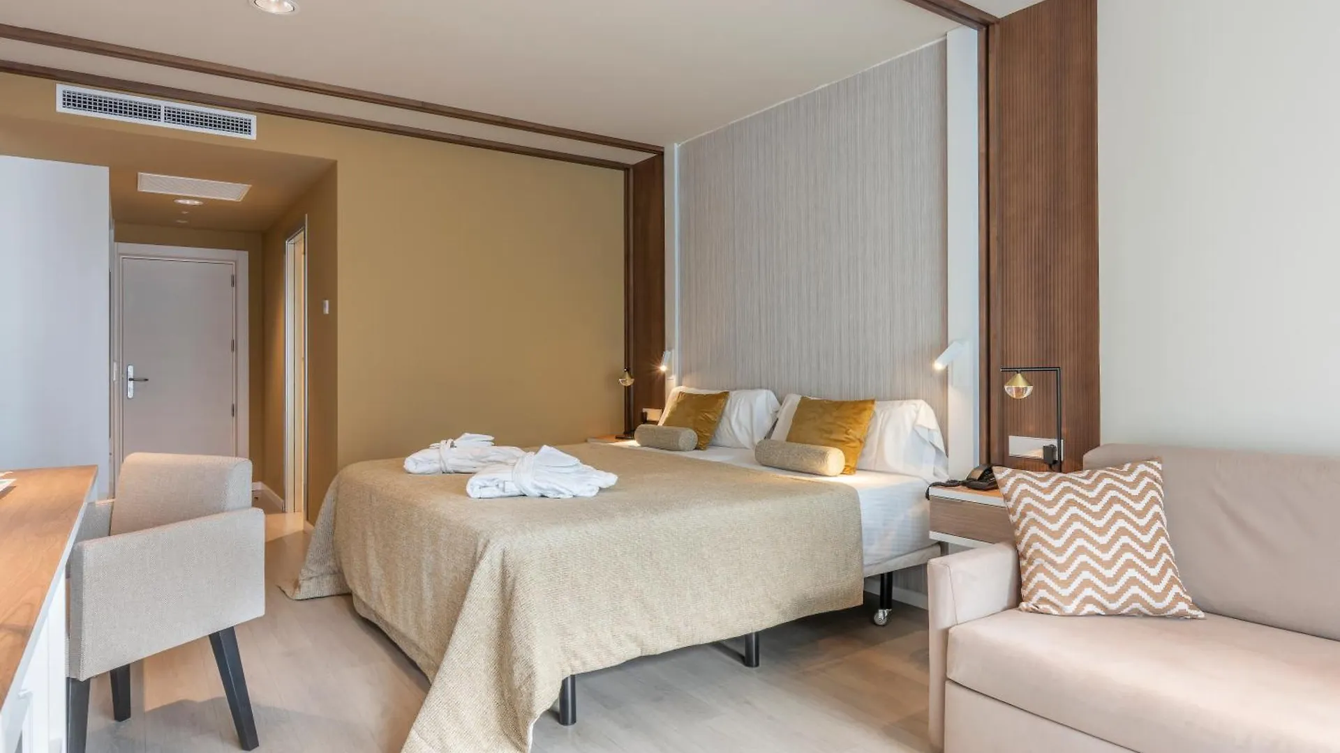 פלאייה דה פאלמה Hotel Aubamar Suites & Spa